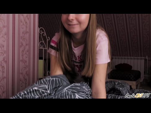 ❤️ Blondie onun BFF-ni dərindən sorur və ağzına boşaldır ❌ Keyfiyyətli porno bizdə az.eviewporn-com.ru ️❤